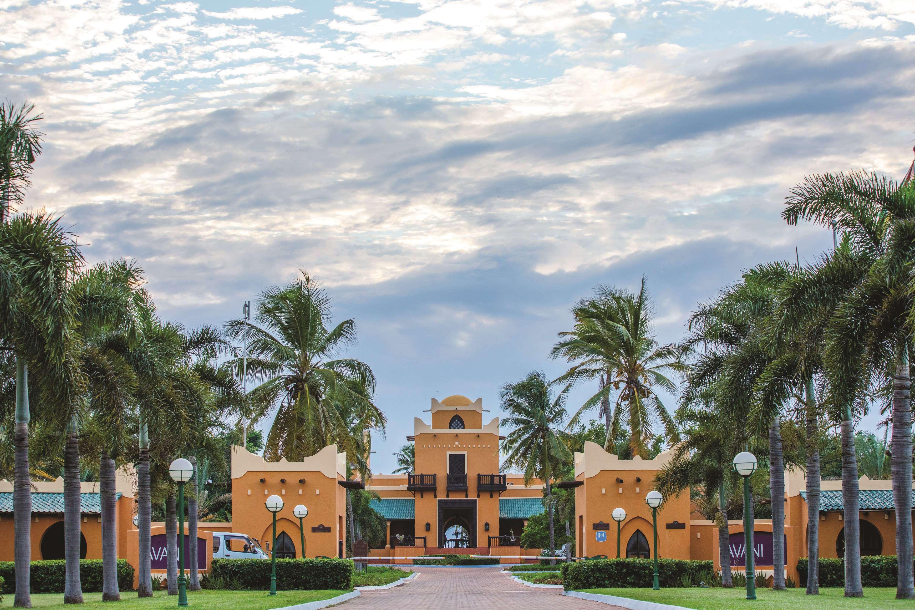 Avani Pemba Beach Hotel Exterior photo