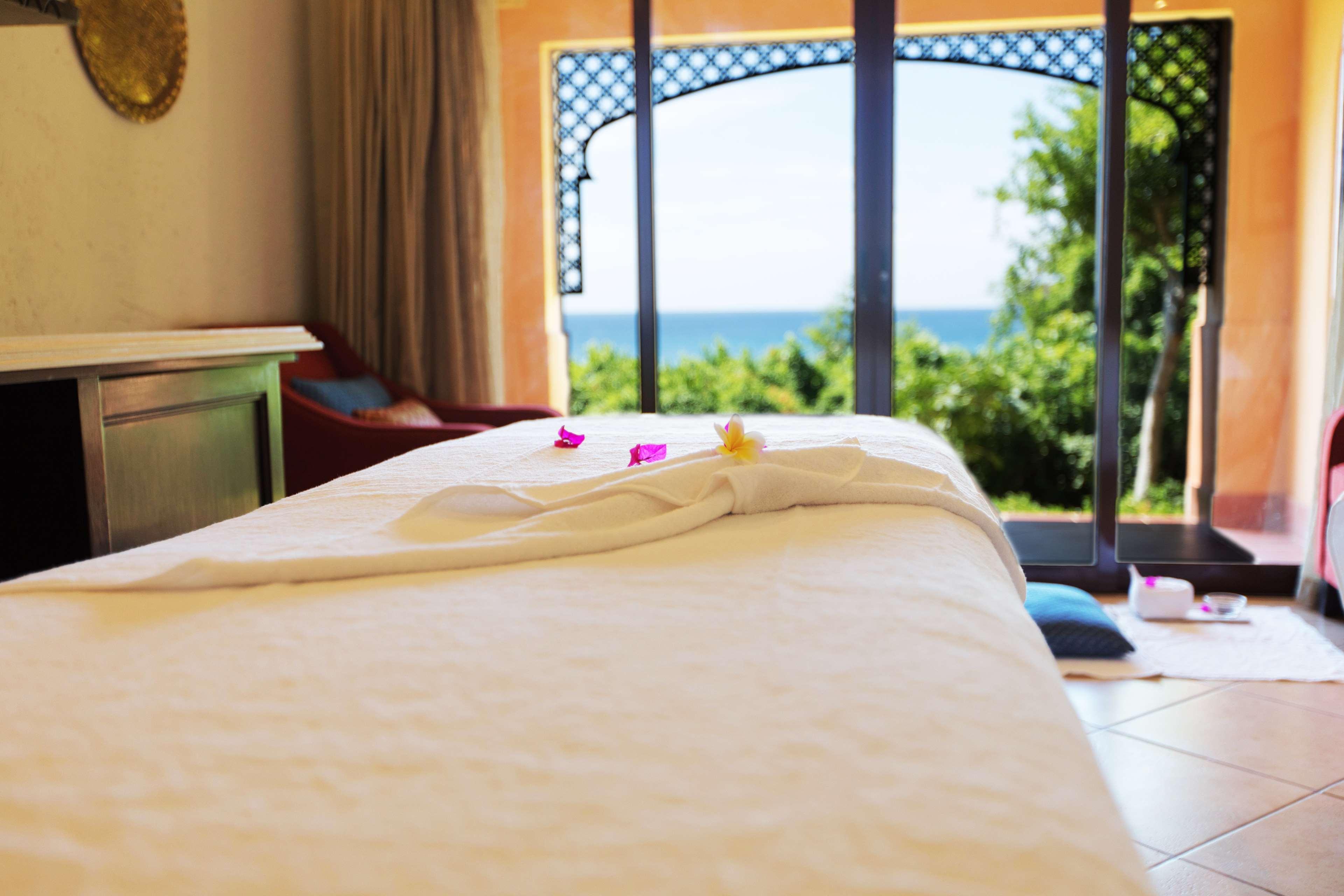 Avani Pemba Beach Hotel Exterior photo